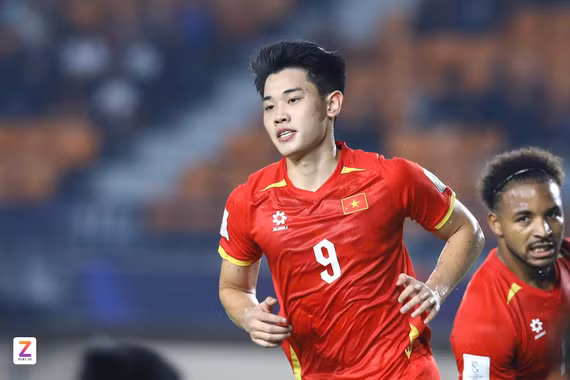 Trực tiếp bóng đá Việt Nam vs Philippines: Đội bạn ép sân!