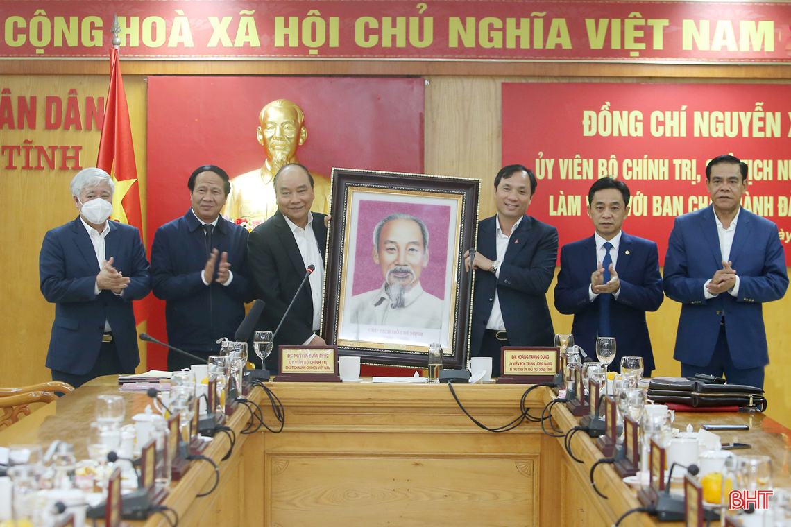 Chủ tịch nước trích Truyện Kiều để nói về thời cơ, triển vọng lớn chưa bao giờ có của Hà Tĩnh