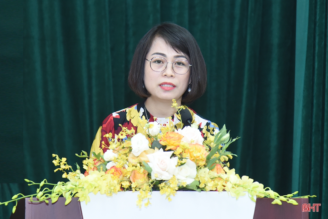 Chuyển giao 2 tổ chức cơ sở đảng chi nhánh Hà Tĩnh về trực thuộc Đảng bộ Vietcombank