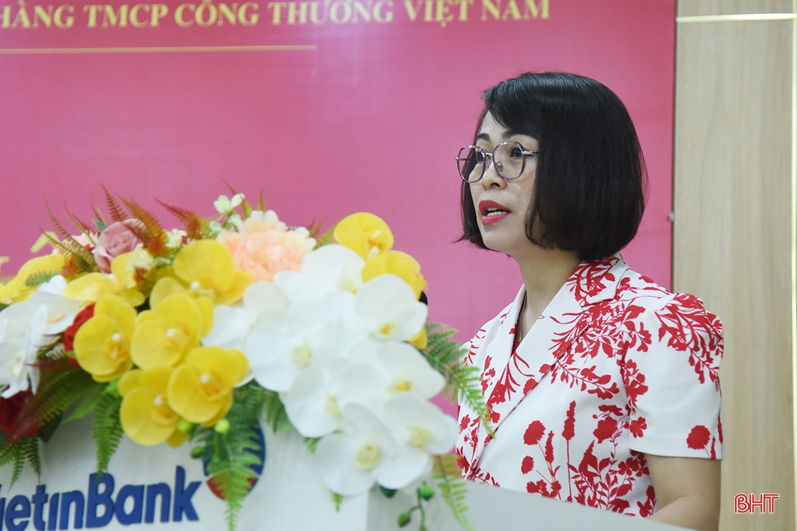 Công bố quyết định chuyển giao Đảng bộ VietinBank Chi nhánh Hà Tĩnh