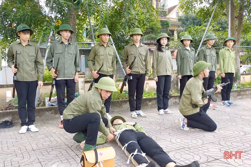 Tăng cường giáo dục quốc phòng - an ninh cho học sinh THPT ở Hà Tĩnh