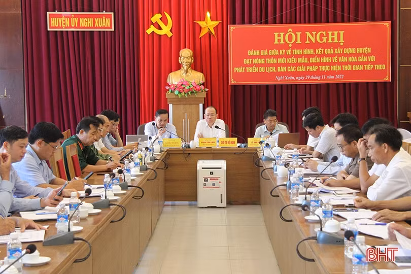 Nghi Xuân tiếp tục huy động nguồn lực xây dựng huyện đạt chuẩn NTM kiểu mẫu