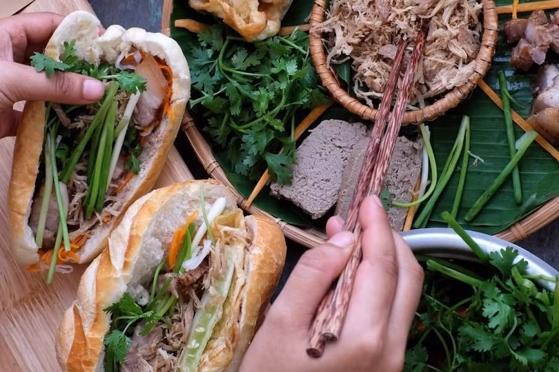 Báo nước ngoài đánh giá Việt Nam là điểm đến giá trị nhất Đông Nam Á