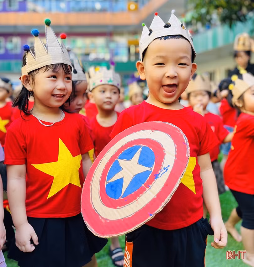 Biến bìa carton tái chế thành lễ hội trò chơi cho trẻ mầm non Hà Tĩnh