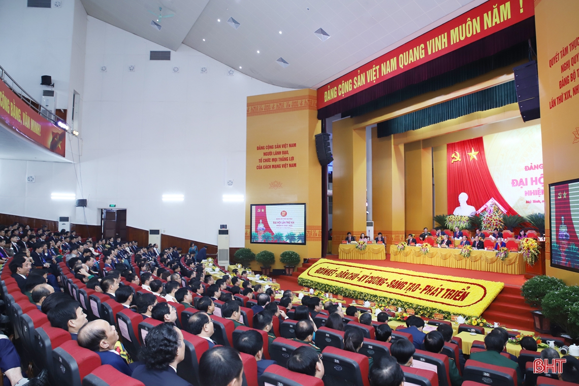 Sáng nay, khai mạc Đại hội đại biểu Đảng bộ tỉnh Hà Tĩnh lần thứ XIX