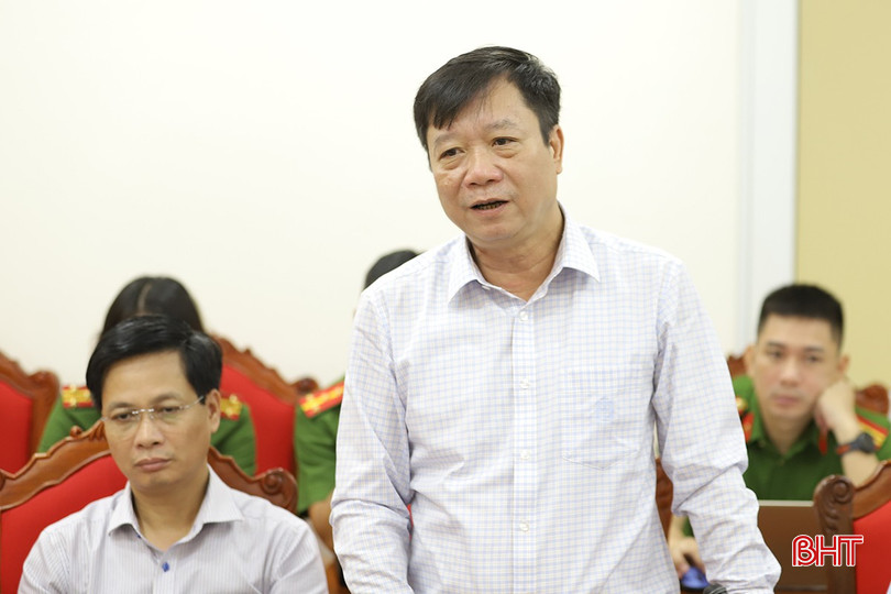 Giám đốc Sở Y tế Nguyễn Minh Đức đưa ra các giải pháp nhằm thực hiện hiệu quả Đề án 06 trong lĩnh vực y tế.