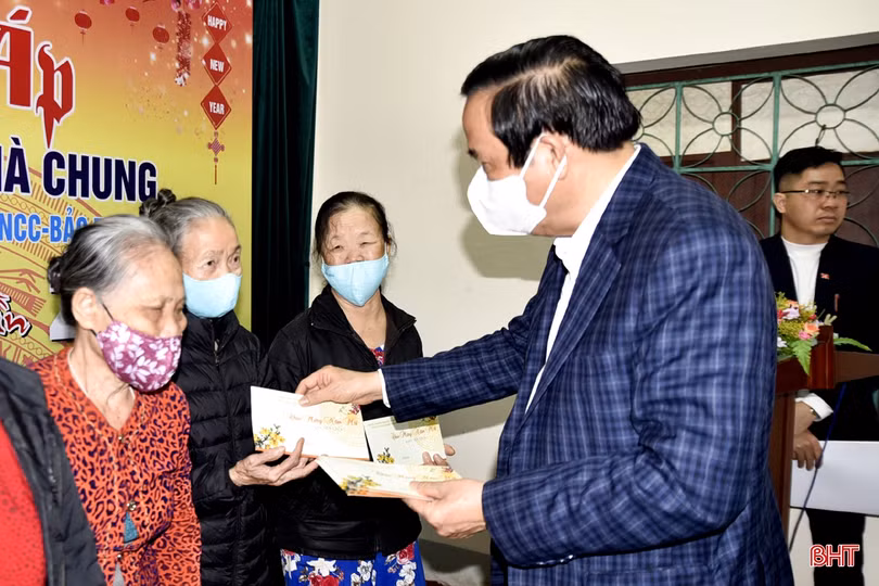 Để mọi người dân Hà Tĩnh đều được vui Xuân, đón tết đầm ấm, yên vui