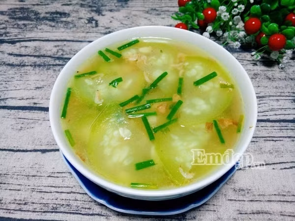 thuc don com ngon ngay nong chua den 90 000 dong