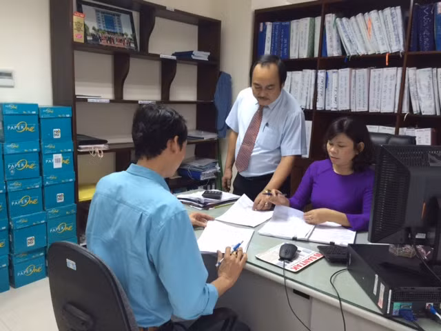 nhieu khoan thu ngan sach dat kha so voi du toan