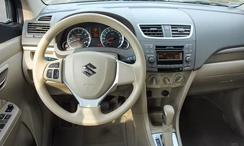 suzuki ertiga xe nhap 7 cho thuc dung cho gia dinh viet