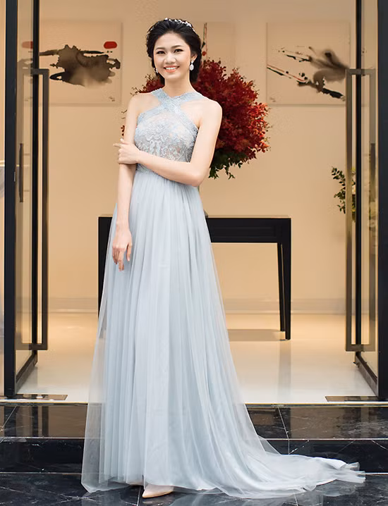 12 my nhan viet mac dep nhat tuan qua