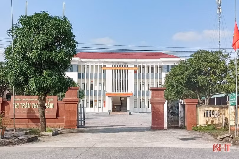 Khai trừ khỏi Đảng một công chức tư pháp ở Thiên Cầm