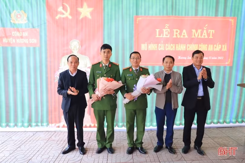 Ra mắt mô hình “Cải cách hành chính công an cấp xã” đầu tiên ở Hương Sơn