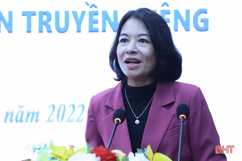Cán bộ bảo hiểm xã hội Hà Tĩnh học kỹ năng tuyên truyền miệng
