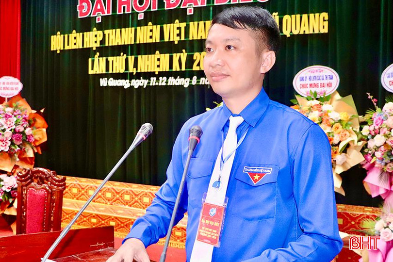 Bí thư Huyện đoàn Vũ Quang Lê Xuân Thắng phát biểu khai mạc đại hội.