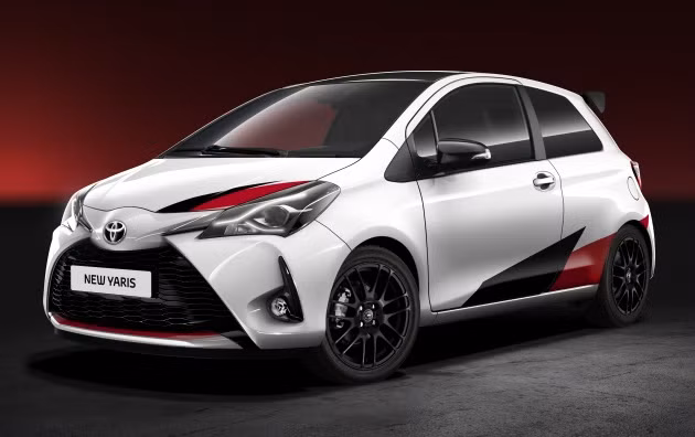 ngam toyota yaris ban dua tuyet dep