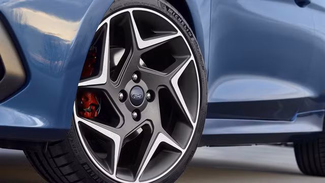 phien ban hieu suat cao cua ford fiesta trinh lang