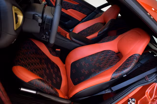 soi tung chi tiet cua sieu pham aston martin vanquish zagato ngoai doi thuc