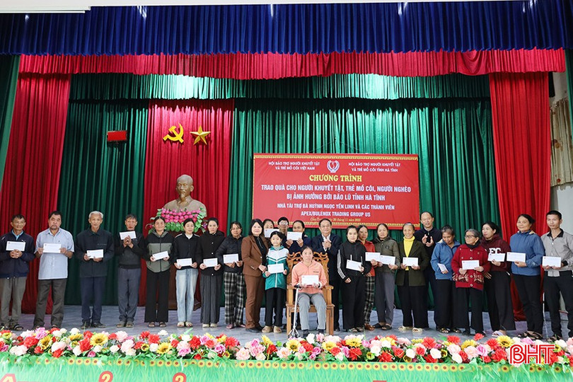 bqbht_br_tang-qua-cam-trung.jpg