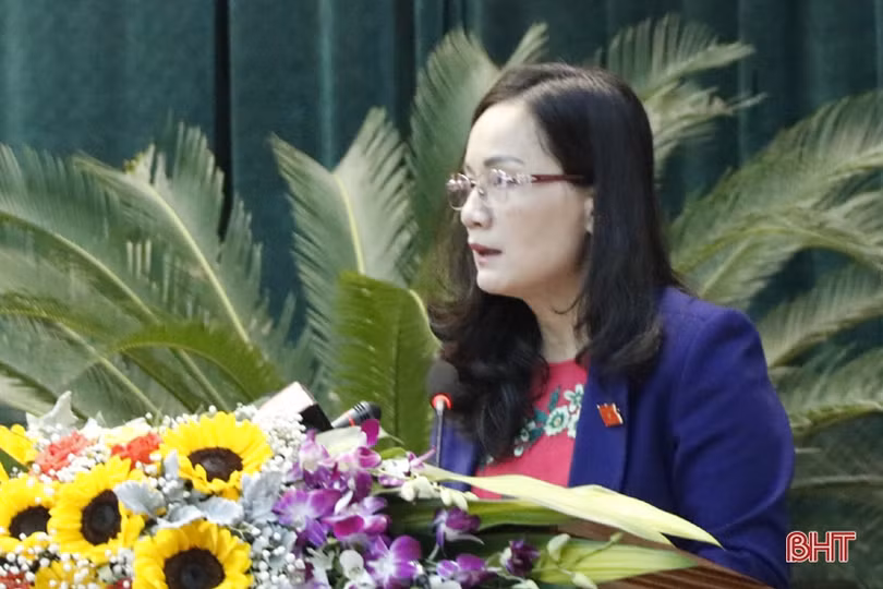 Hội đồng nhân dân tỉnh Hà Tĩnh hoàn thành phiên khai mạc Kỳ họp thứ 12