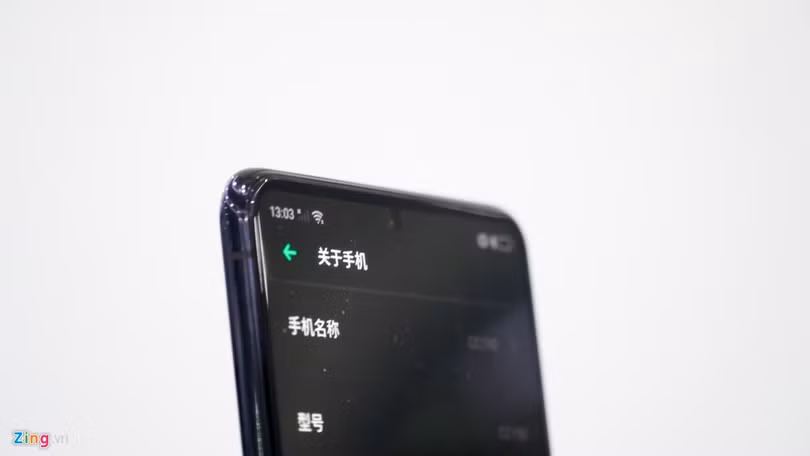 Smartphone đầu tiên có camera dưới màn hình, bỏ hết cổng kết nối