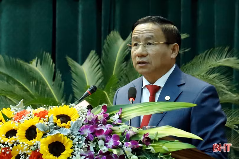 Hội đồng nhân dân tỉnh Hà Tĩnh hoàn thành phiên khai mạc Kỳ họp thứ 12