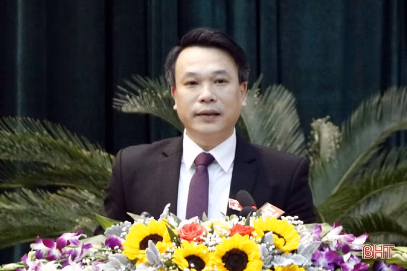 Hội đồng nhân dân tỉnh Hà Tĩnh hoàn thành phiên khai mạc Kỳ họp thứ 12