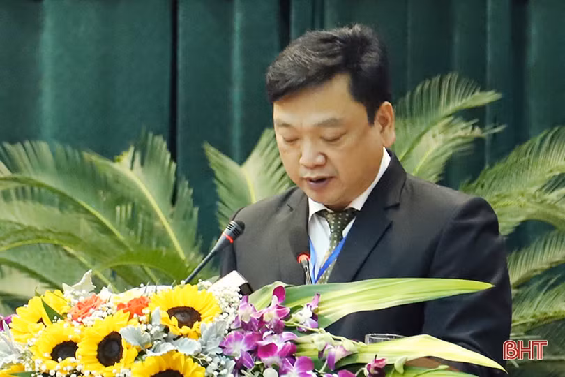 Hội đồng nhân dân tỉnh Hà Tĩnh hoàn thành phiên khai mạc Kỳ họp thứ 12