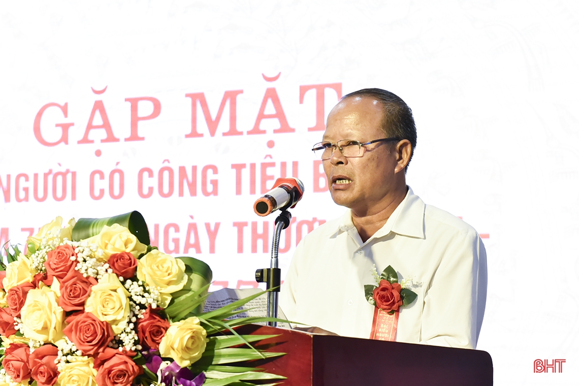 Thực hiện đầy đủ, kịp thời, công khai, minh bạch các chế độ, chính sách với người có công