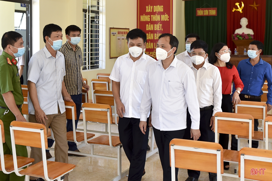 Bí thư Tỉnh ủy dự lễ khánh thành 2 nhà văn hóa cộng đồng kết hợp tránh bão, lũ ở Thạch Hà