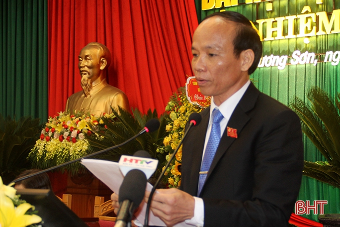 Bầu 39 đồng chí vào Ban chấp hành Đảng bộ huyện Hương Sơn nhiệm kỳ 2020 - 2025