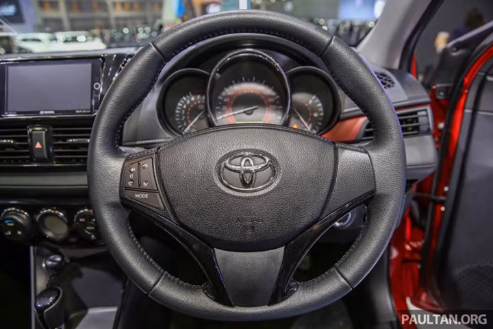 ngo ngang truoc thay doi cua toyota vios 2017