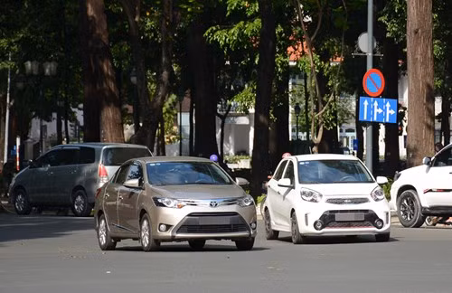 vo mong mua o to gia re tai viet nam