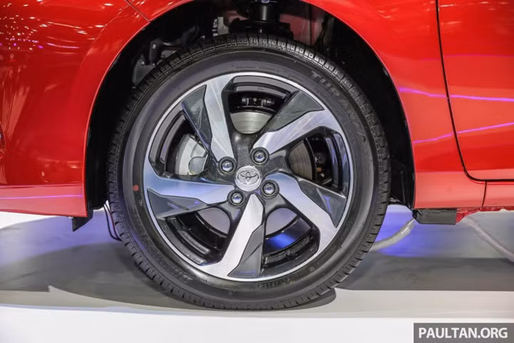 ngo ngang truoc thay doi cua toyota vios 2017
