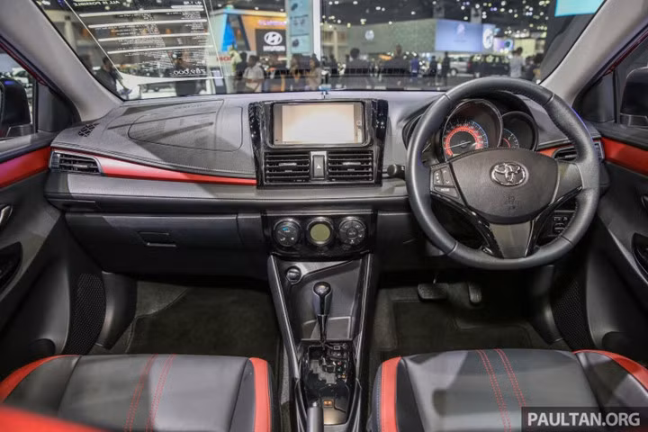 ngo ngang truoc thay doi cua toyota vios 2017