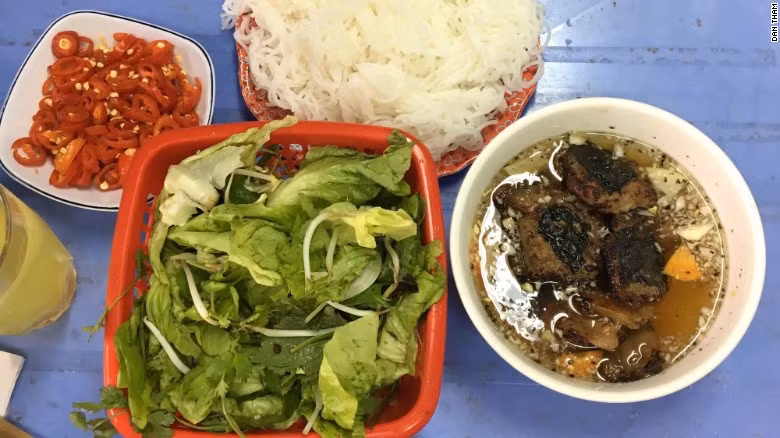 5 mon bun viet nam cnn khuyen ban nen an thu
