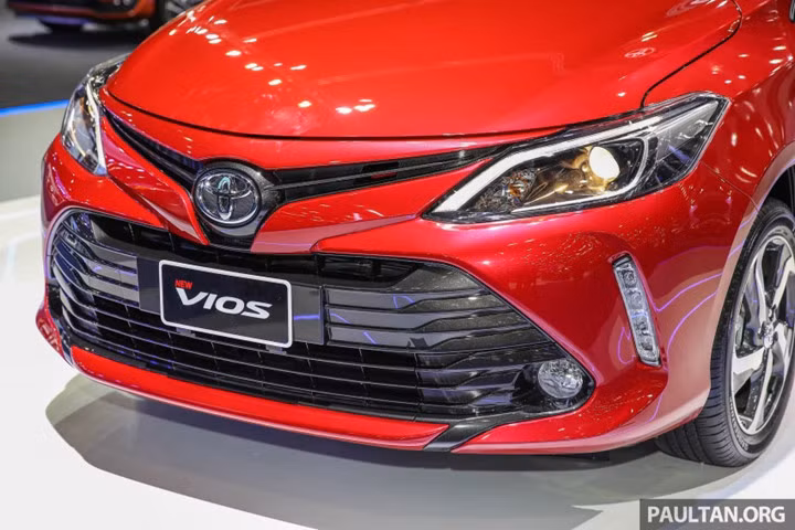 ngo ngang truoc thay doi cua toyota vios 2017
