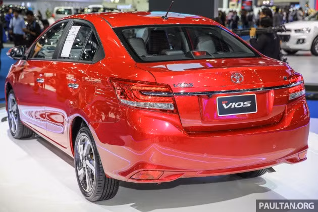 ngo ngang truoc thay doi cua toyota vios 2017