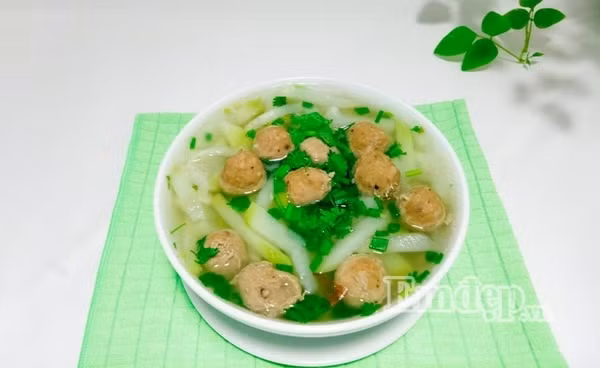 canh bau thit bo vien thanh mat cho mam com cuoi tuan