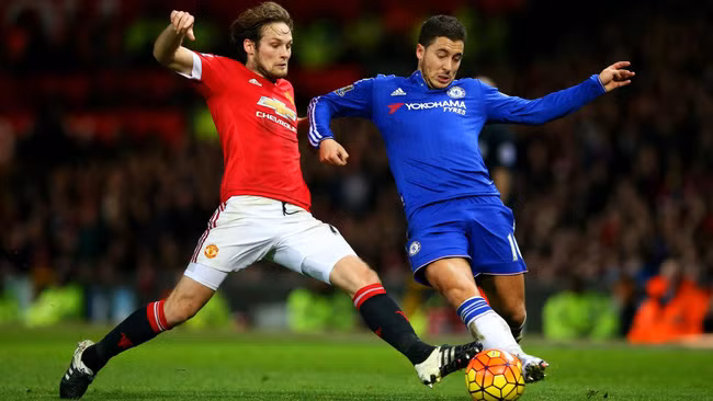 chelsea bat bai truoc man utd suot 4 5 nam