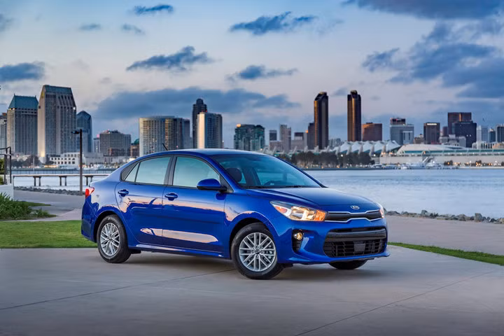 hinh anh kia rio 2018 vua ra mat tai my