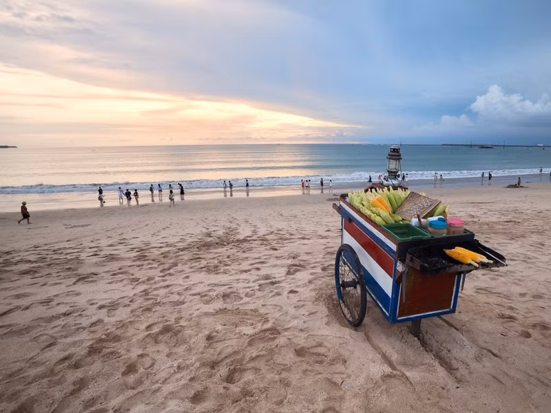 non nuoc cua viet nam lot top bai bien dep nhat chau a