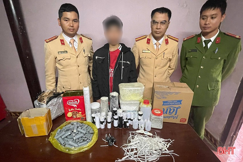 bqbht_br_luc-luong-cong-an-phat-hien-bat-qua-tang-dinh-sd-cung-tang-vat-lien-quan.jpg
