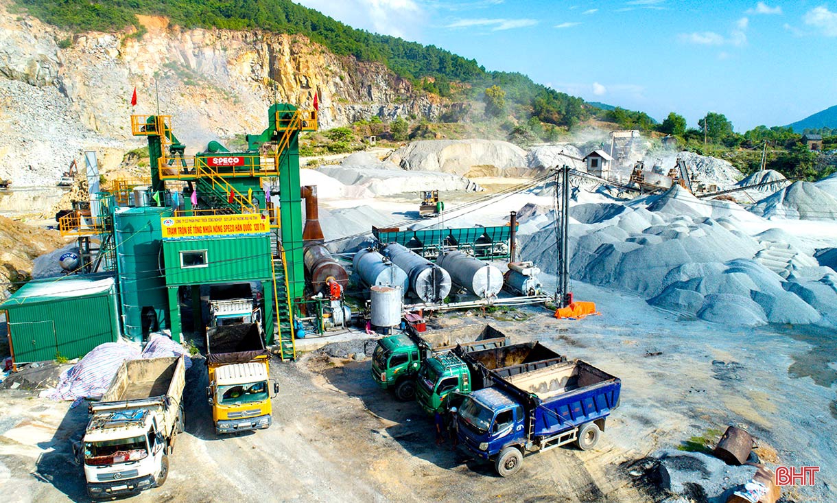 Đảng bộ Khối Các cơ quan và doanh nghiệp Hà Tĩnh: Vững tin trên chặng đường mới!