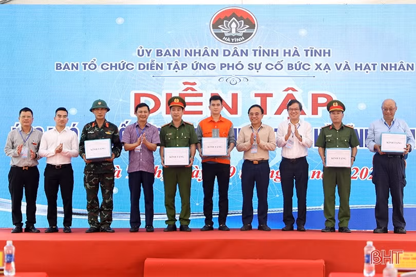Diễn tập ứng phó sự cố bức xạ và hạt nhân lần đầu tiên tại Hà Tĩnh