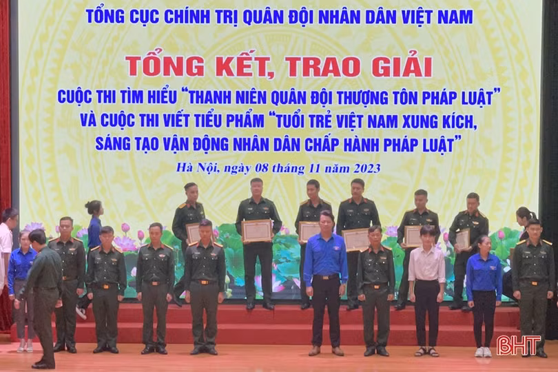 Hà Tĩnh giành 2 giải thưởng cuộc thi viết về pháp luật