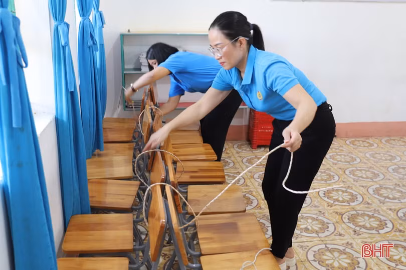 Diễn tập ứng phó với lốc xoáy tại trường học ở Hương Sơn