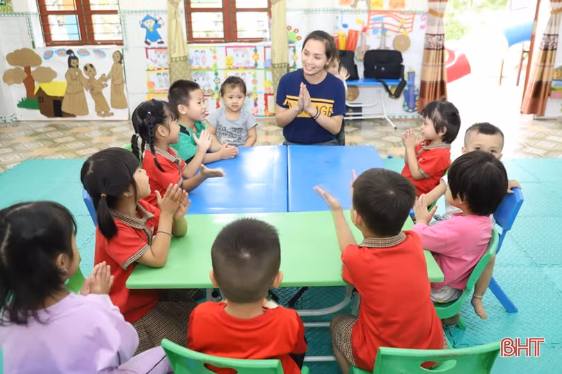 “Nút thắt” khó gỡ với 2 trường mầm non ít học sinh ở Vũ Quang