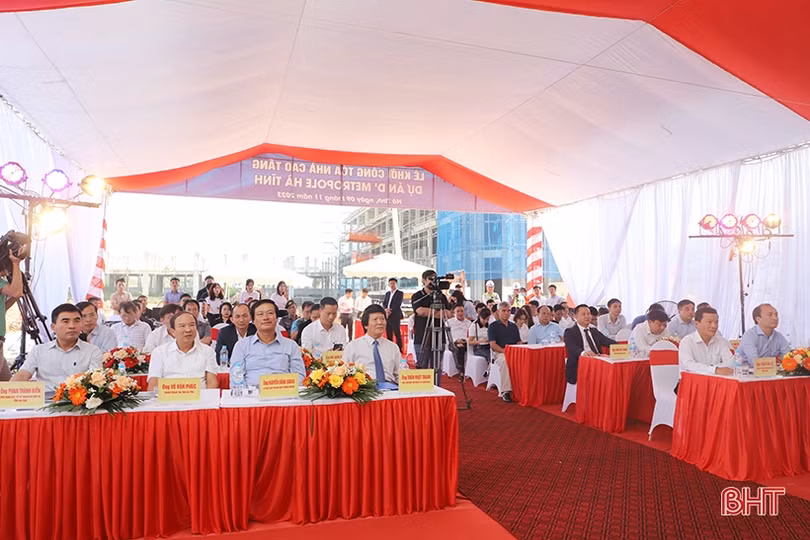 Khởi công tòa nhà cao tầng Dự án D’ Metropole Hà Tĩnh