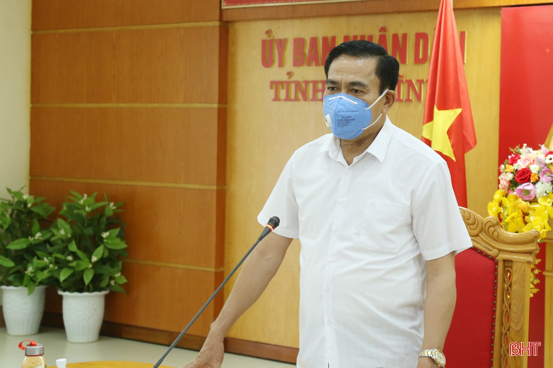 Tăng số lượng xét nghiệm ngẫu nhiên người từ các vùng dịch về trên địa bàn Hà Tĩnh